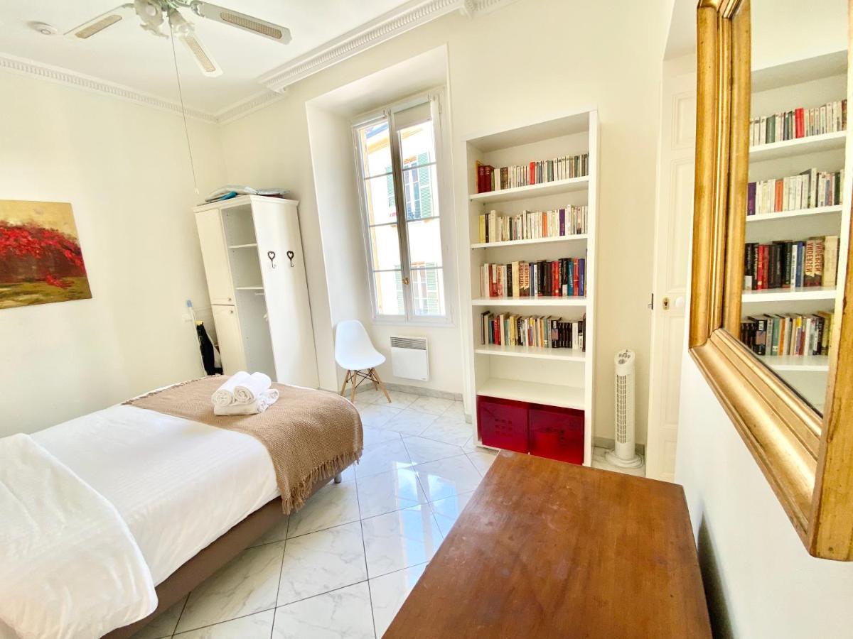 La Pietonne Apartment ม็องตง ภายนอก รูปภาพ